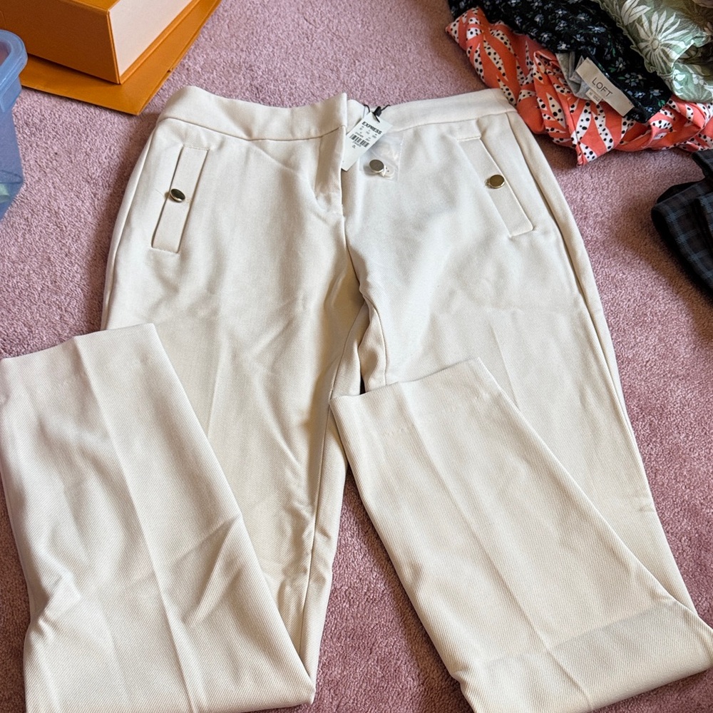 Express columnist ankle low rise Ivory Trousers with Chic Button Details 0L